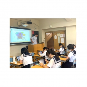 共立女子中学・高等学校の夏期講座で弊社のアプリを教材としてご利用いただきました
